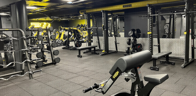 Vue du club Le Club, espace de musculation et cardio dans les Yvelines